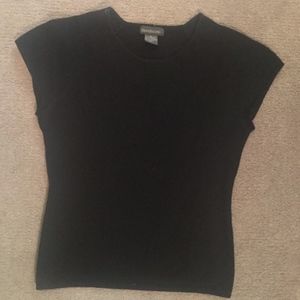 sleeveless black cashmere sweater